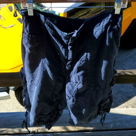 💥SOLD💥Ralph Lauren Linen&Silk Navy Blue Cargo Shorts - Picture 2 of 15